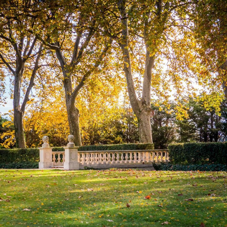Chateau De Tourreau Sarrians Esterno foto